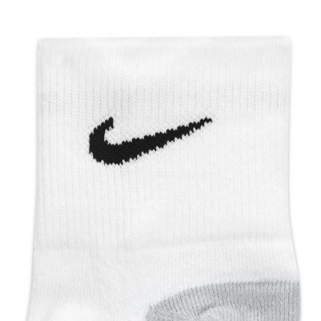 Pack 3 paires chaussettes basses Nike Max Cush blanc