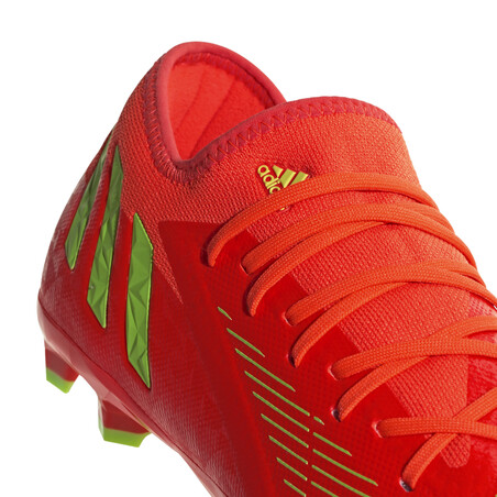 Crampon adidas jaune et rouge sale