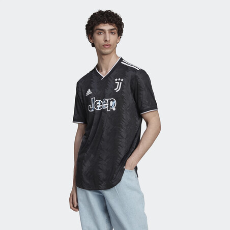 Maillot Juventus extérieur Authentic 2022/23