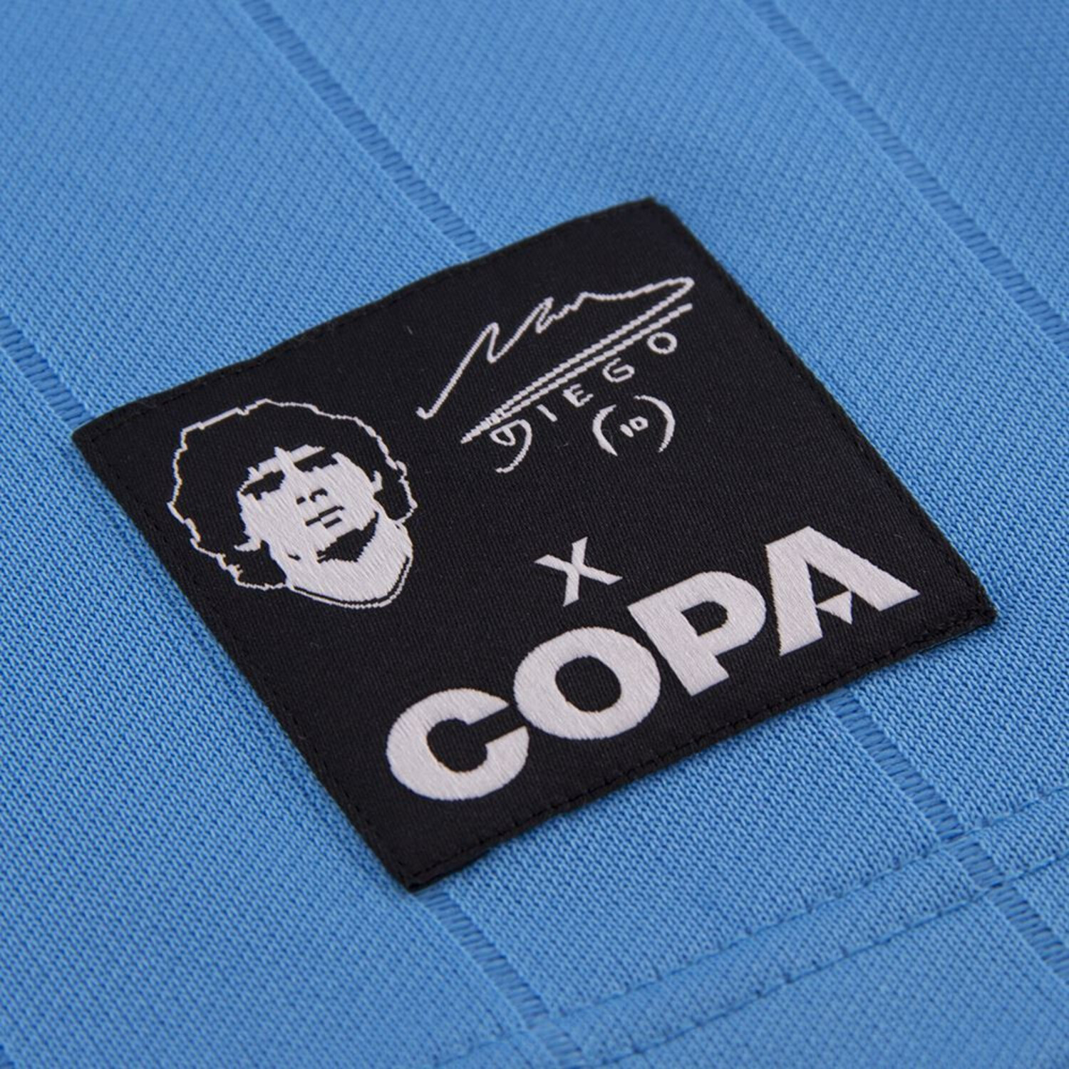 Maillot De Foot Napoli Maradona Authentique Neuf Avec étiquettes - Ea7 - Taille M - Bleu