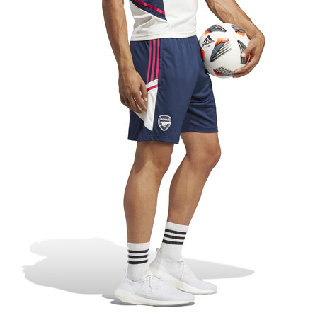 Short entraînement Arsenal bleu rose 2022/23