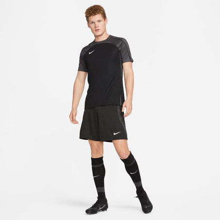 Short Nike Strike noir