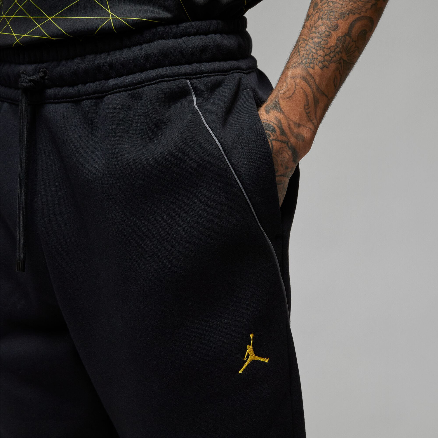 Pantalon jogging PSG x Jordan Fleece 2023/2024 - Noir/Gris/Orange –  Footkorner