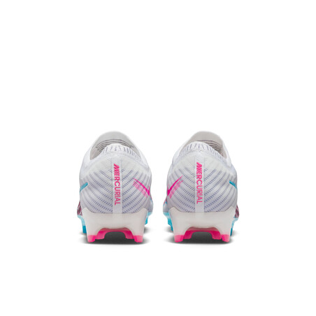 Mercurial vapor blanche top