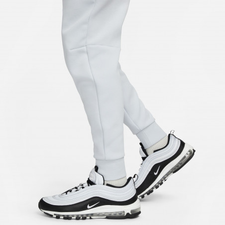 Pantalon survêtement Nike Tech Fleece blanc rose