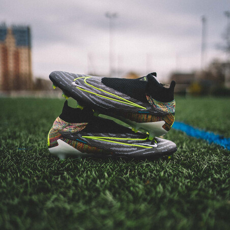 Nike Phantom GX Elite montante FG gris vert