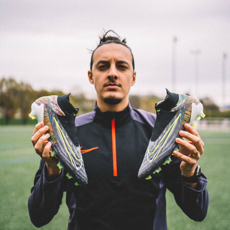 Nike Phantom GX Elite montante FG gris vert