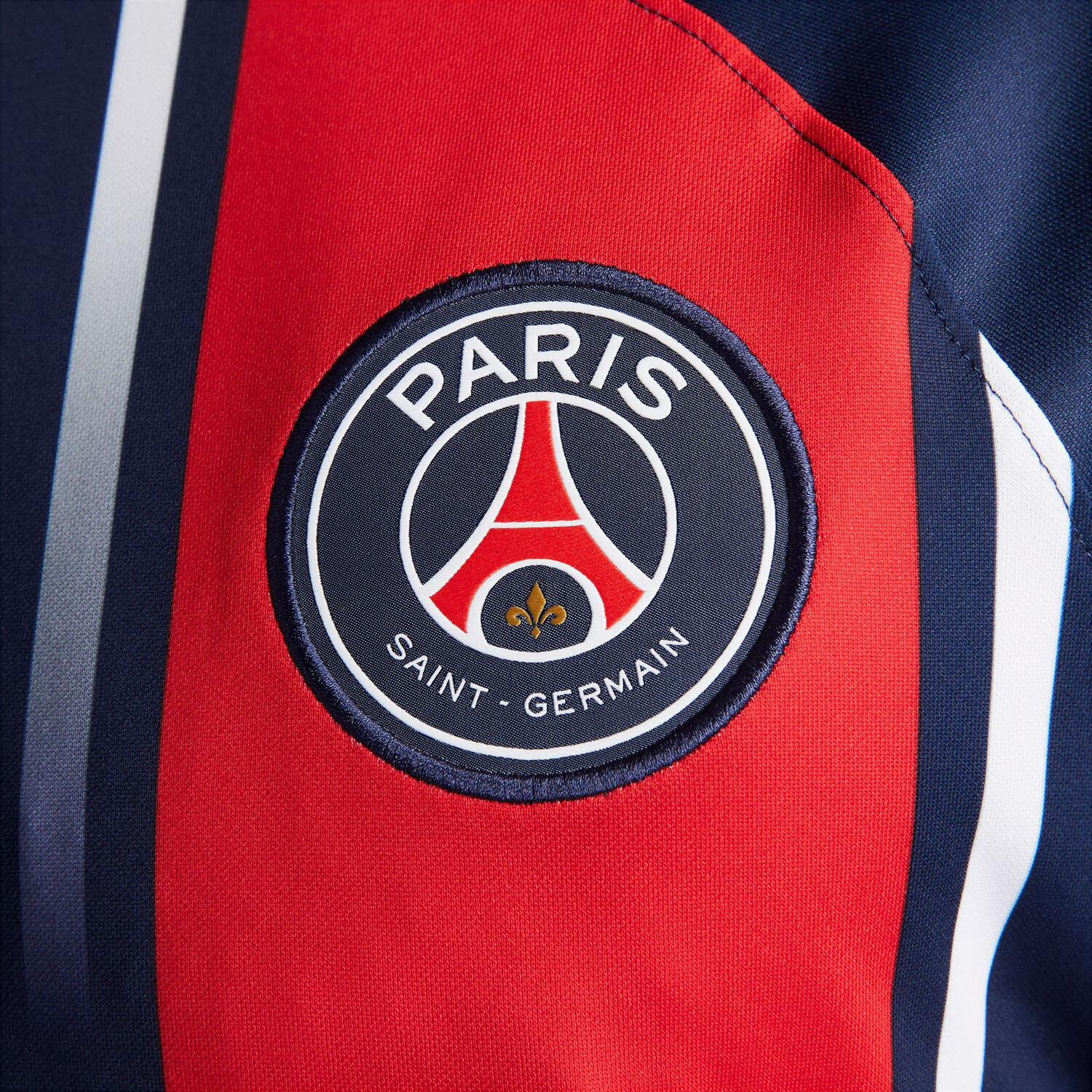 Maillot PSG domicile 2023/24 sur Foot.fr