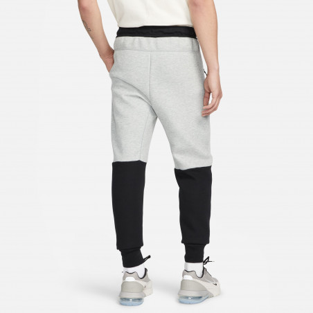 Pantalon survêtement Nike TechFleece noir gris