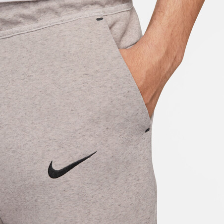 Pantalon survêtement Tottenham TechFleece gris 2023/24