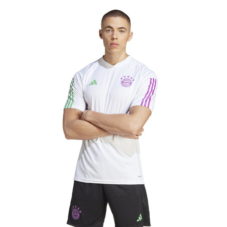 Maillot entraînement Bayern Munich blanc violet 2023/24