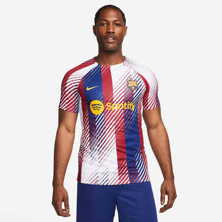 Maillot avant match FC Barcelone rouge bleu 2023 24 sur Foot