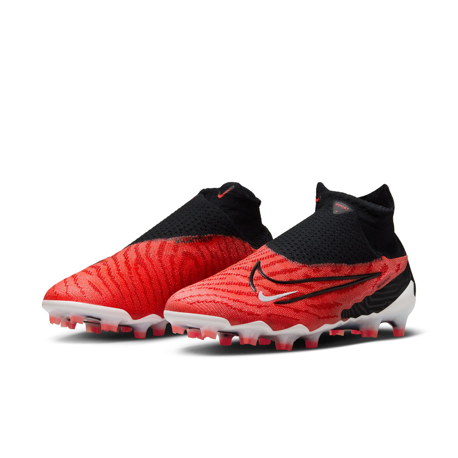 Nike montante rouge online et noir