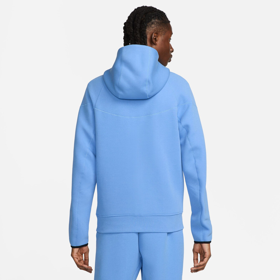 Veste survetement Nike TechFleece bleu ciel sur Foot