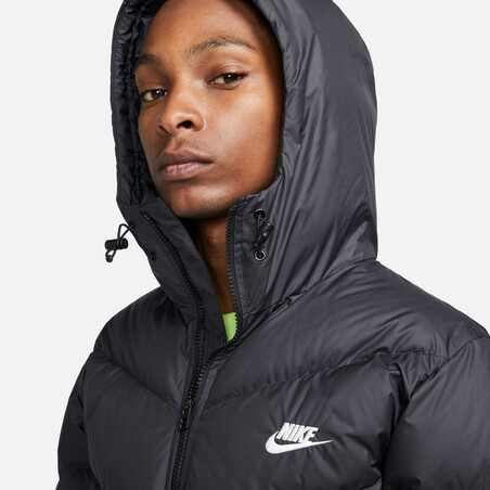 Doudoune Nike Windrunner noir sur Foot