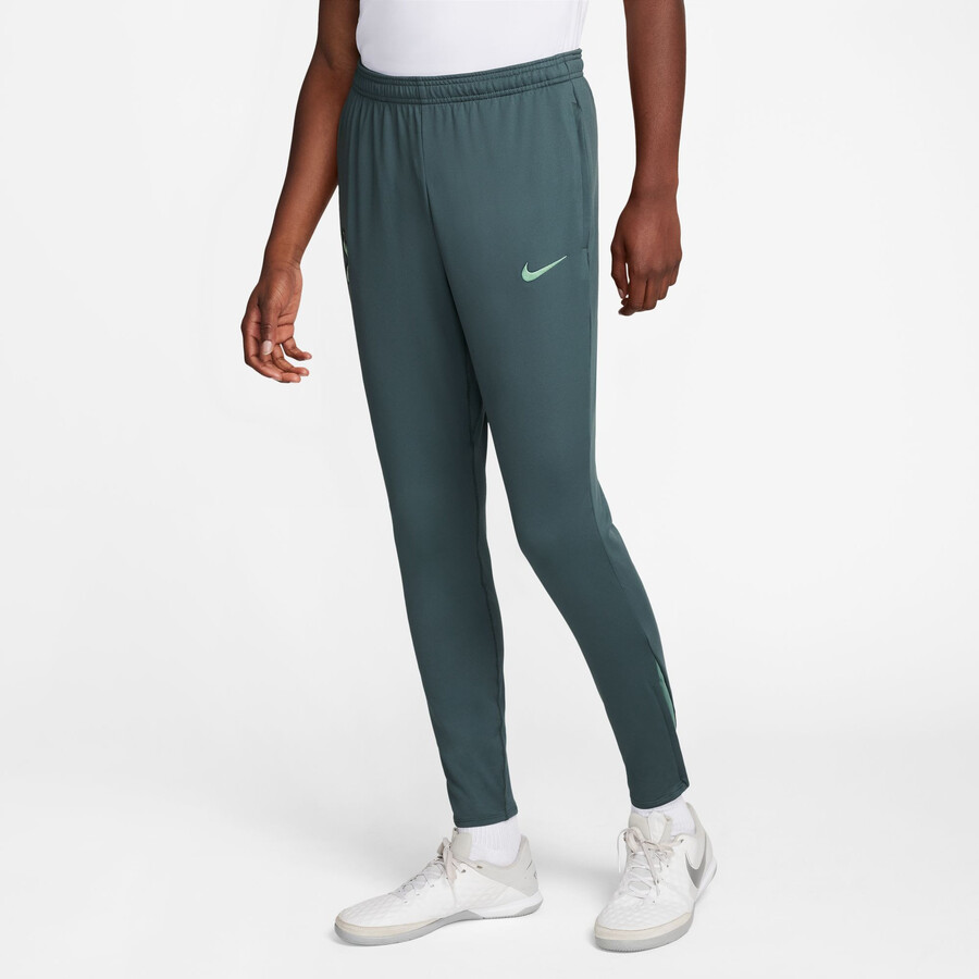 Pantalon survetement Tottenham Strike vert 2024 25 sur Foot