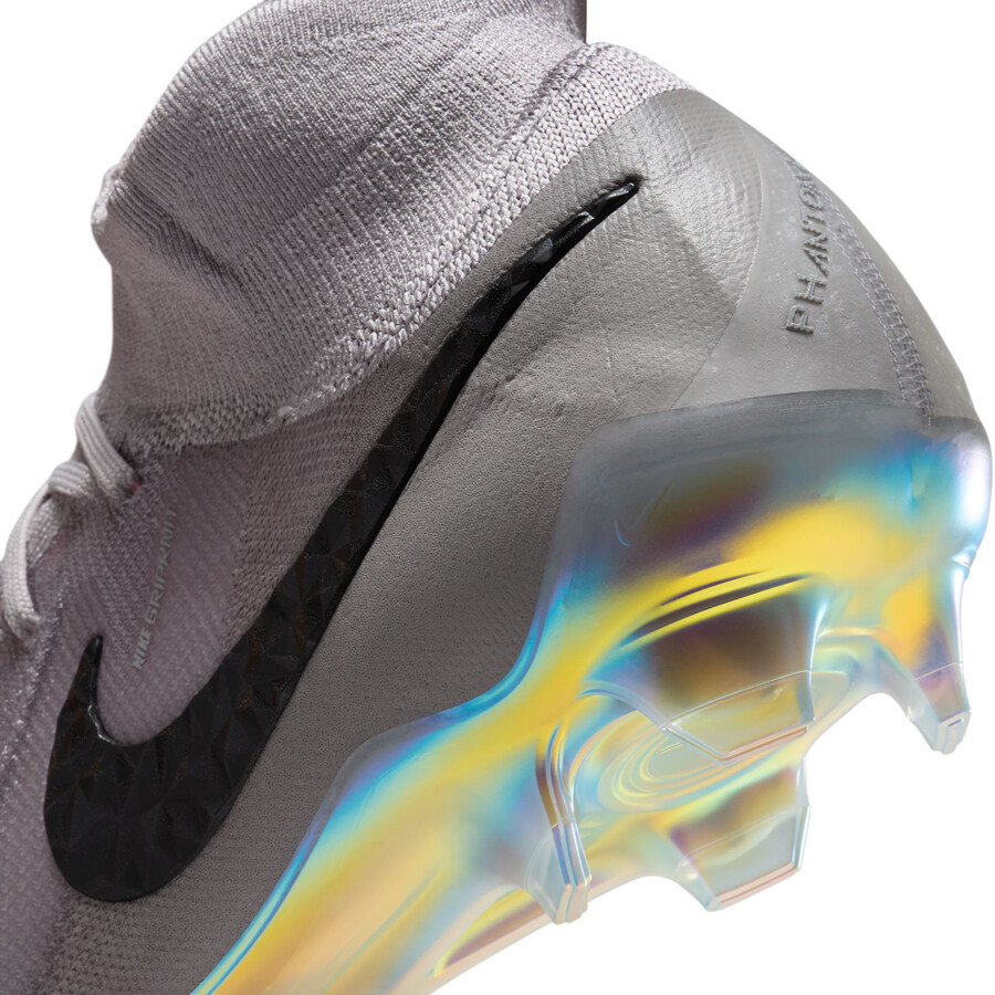 Nike Phantom Luna II Elite FG gris noir sur Foot