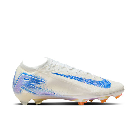 Nike Air Zoom Mercurial Vapor 16 Elite FG blanc bleu sur Foot