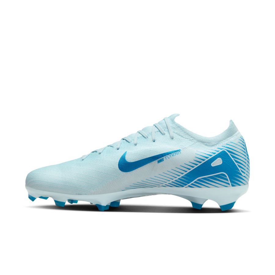 Nike Air Zoom Mercurial Vapor 16 Pro FG bleu ciel sur Foot
