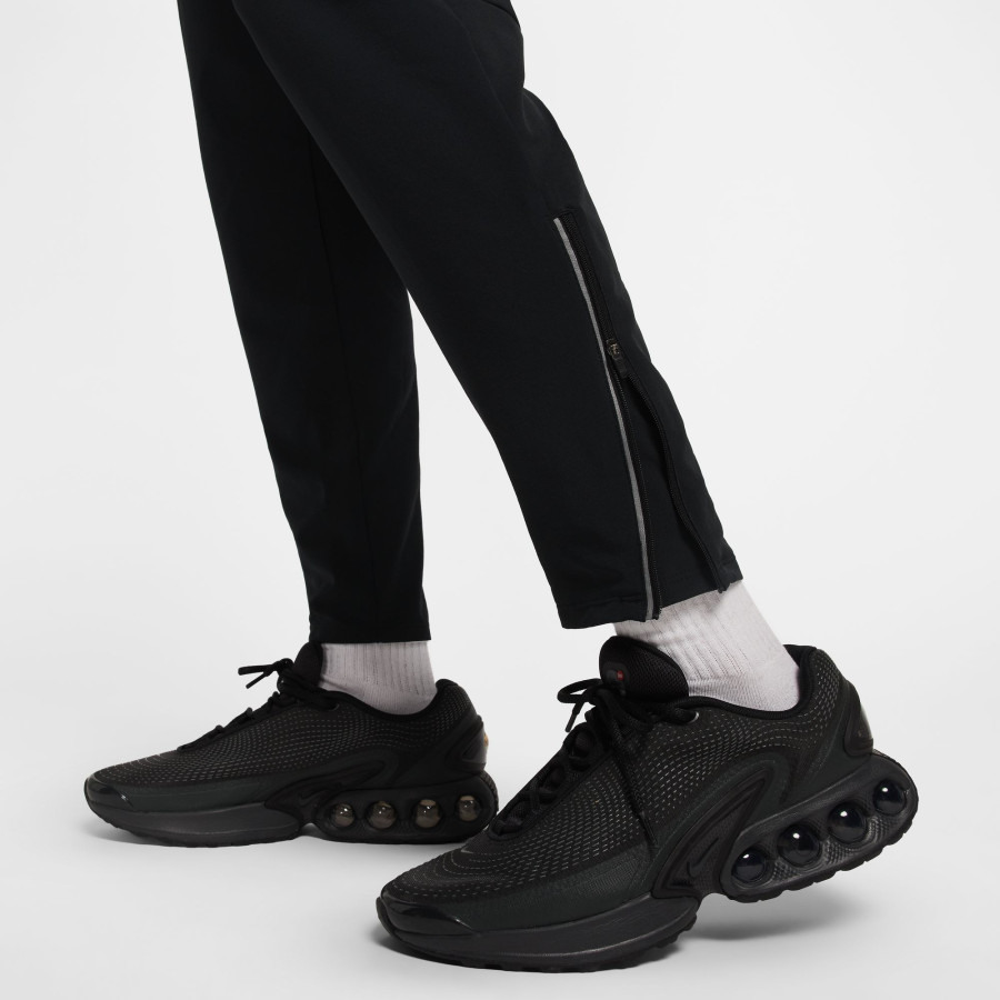 Pantalon survêtement Nike Air woven noir vert