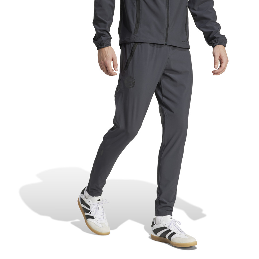 Pantalon survêtement Bayern Munich woven noir