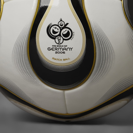 Ballon adidas Teamgeist blanc noir