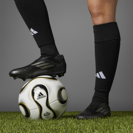 Ballon adidas Teamgeist blanc noir