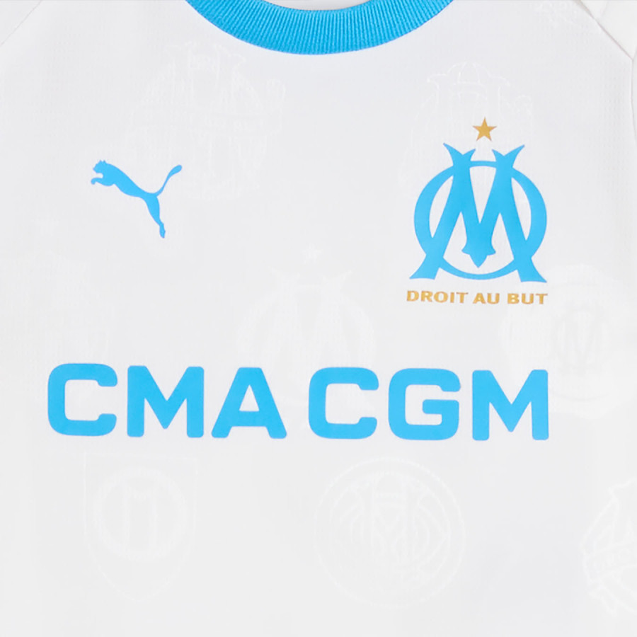 Tenue bébé OM domicile 2025/26