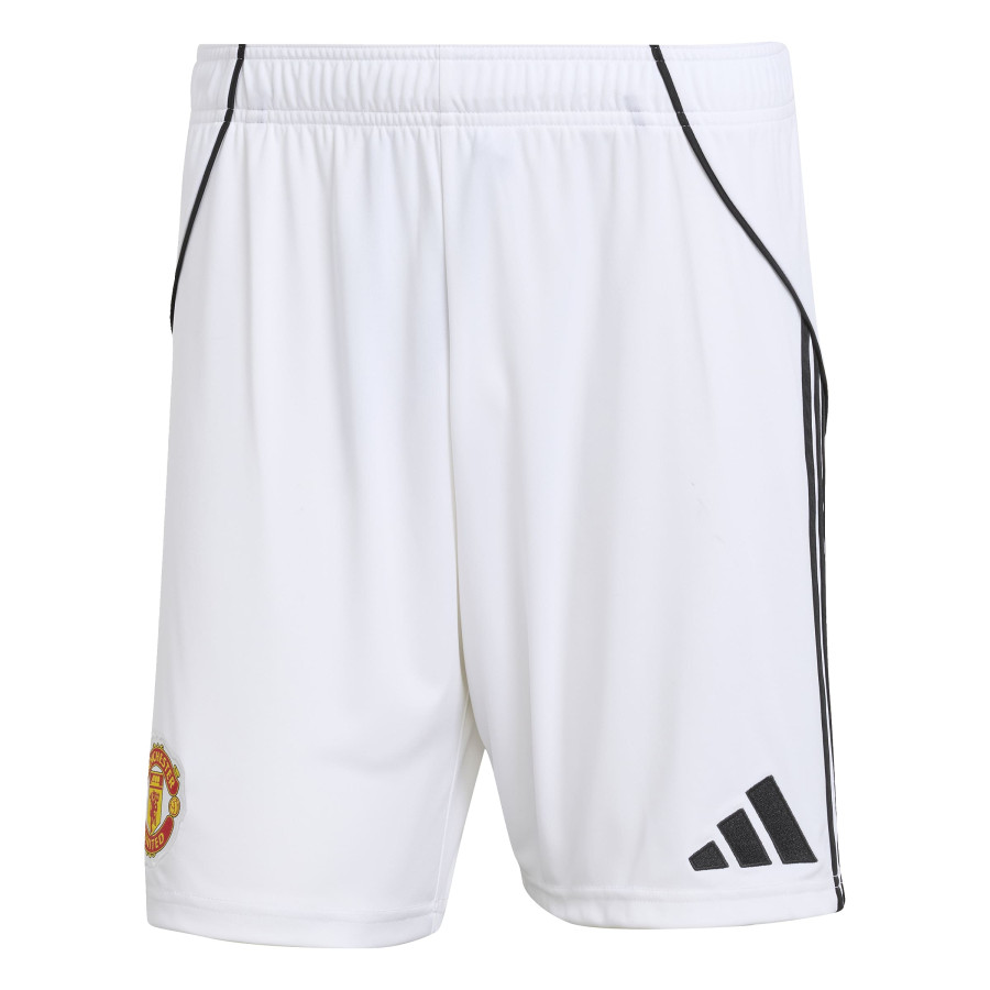 Short Manchester United domicile 2025/26