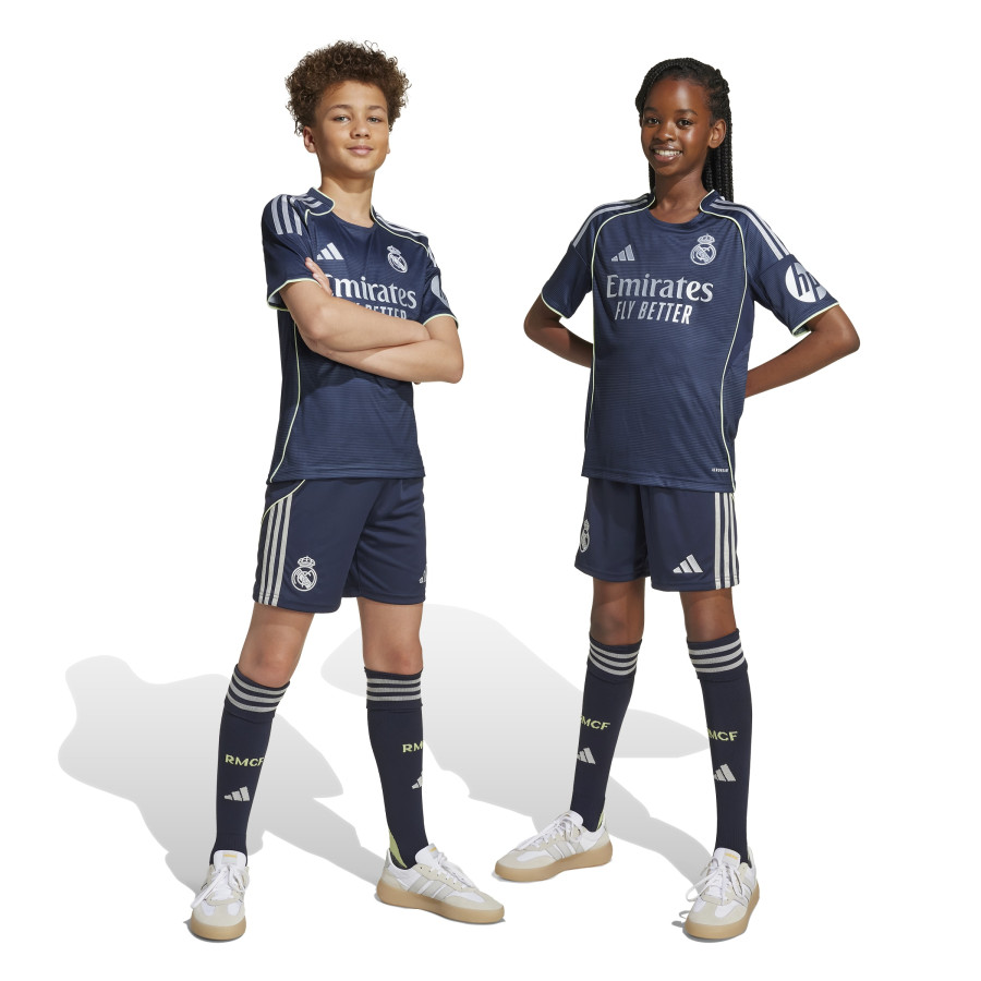 Tenue junior Real Madrid extérieur 2025/26
