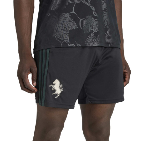 Short Juventus third 2025/26