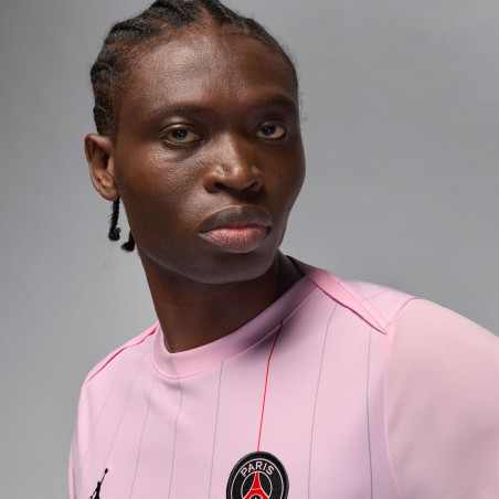 Maillot avant match PSG rose