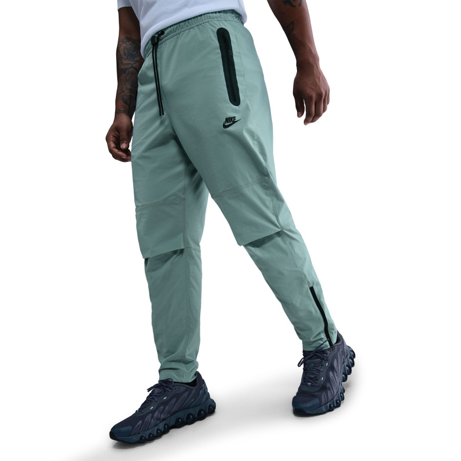 Pantalon survêtement Nike Tech Woven vert