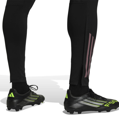 Pantalon survêtement Real Madrid noir rose