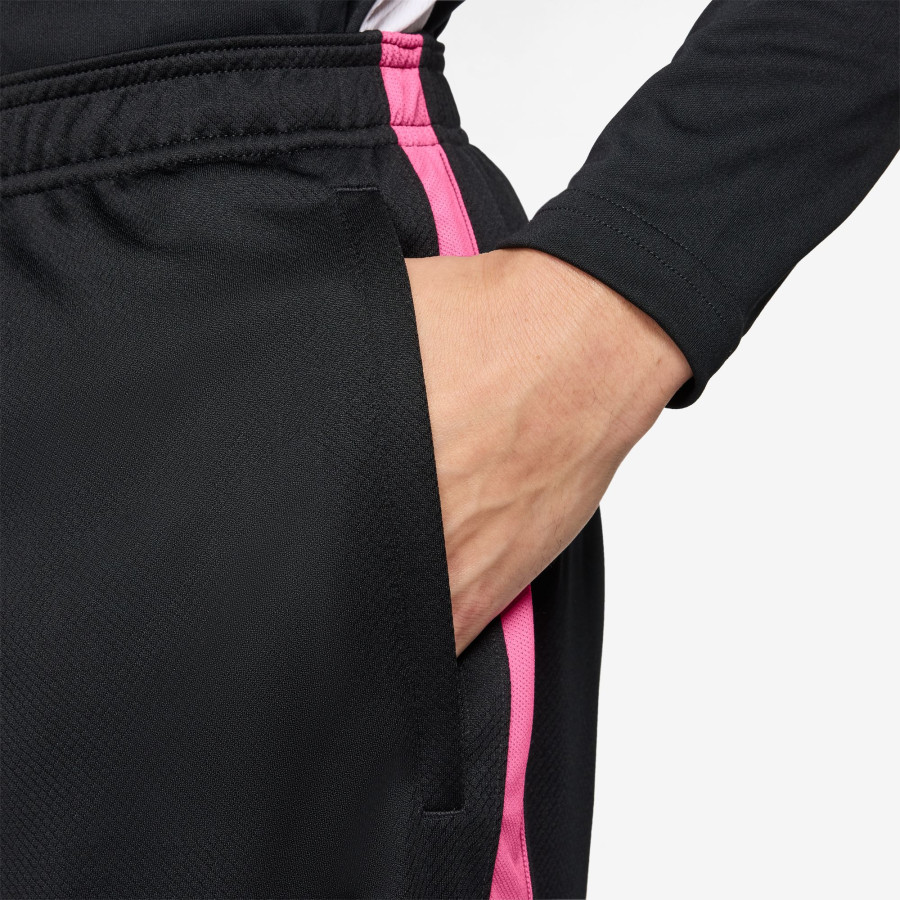 Short entraînement Nike Strike noir rose