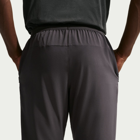 Pantalon survêtement Nike Run gris foncé