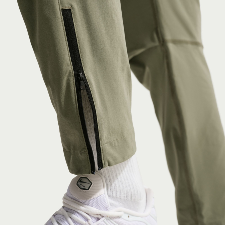 Pantalon survêtement Nike Tech Woven vert