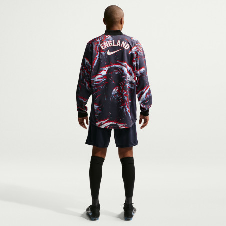 ENT M NK DF STRK SHORT KZ