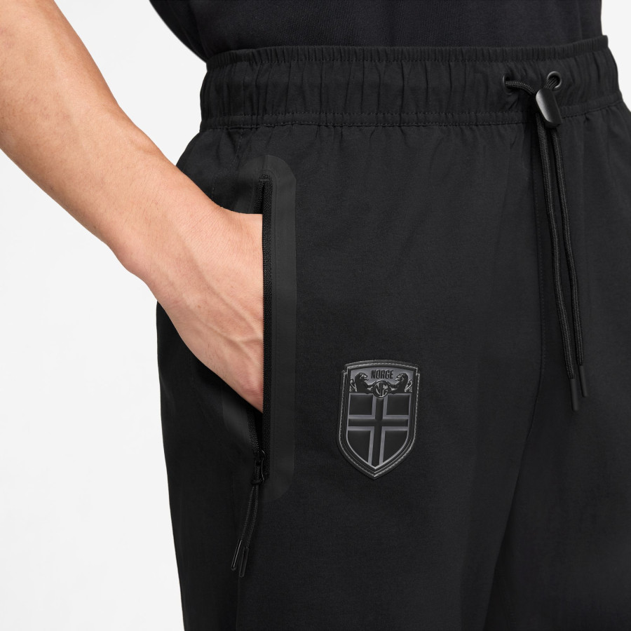 NOR M TECH WOVEN PANT
