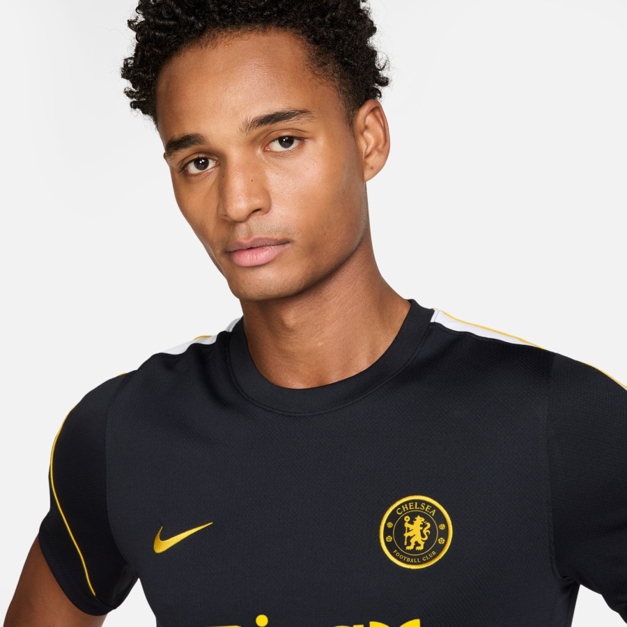 CFC M NK DF STRK SS TOP K