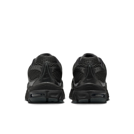 NIKE AIR MAX MOTO 2K