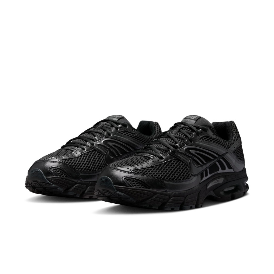 NIKE AIR MAX MOTO 2K