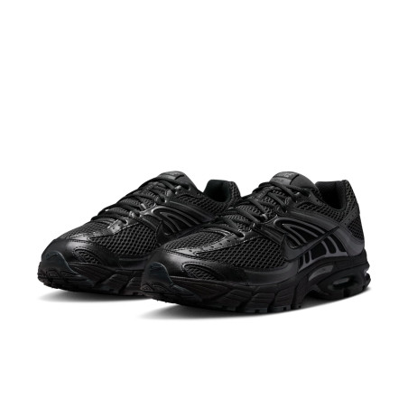 NIKE AIR MAX MOTO 2K