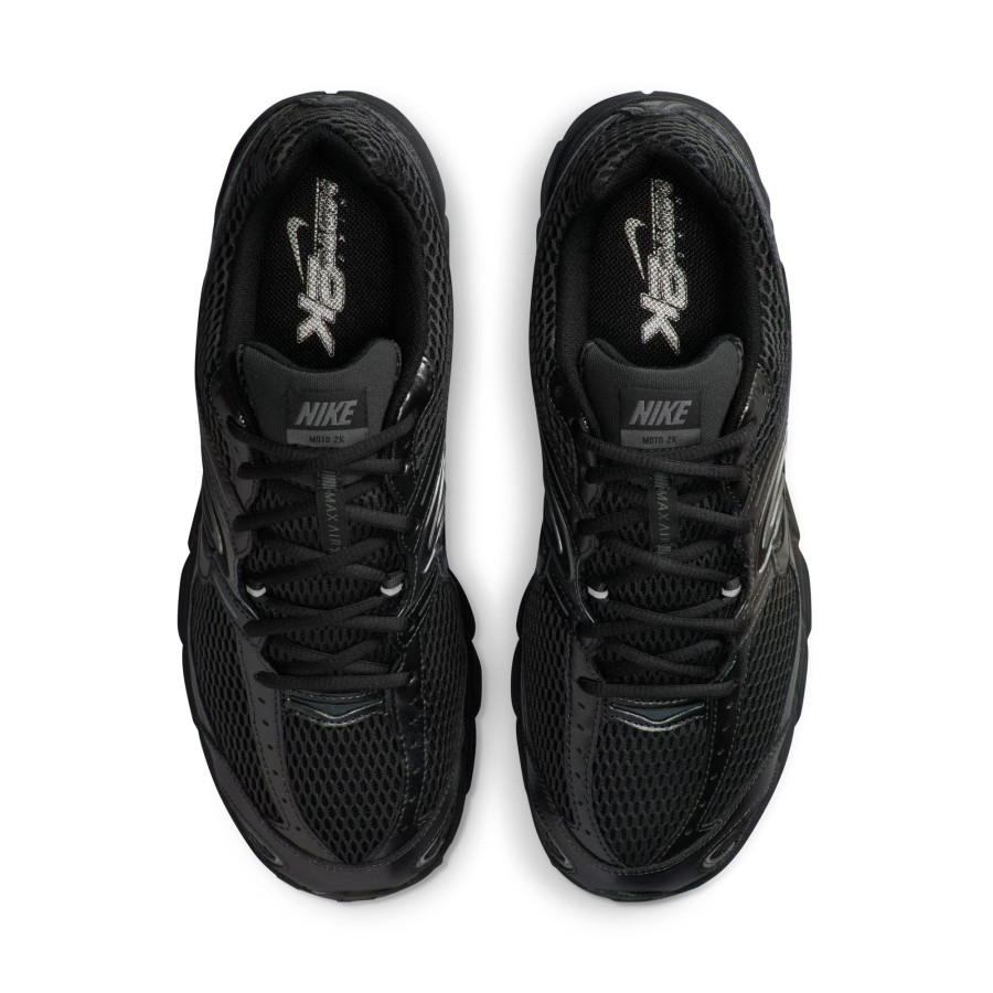 NIKE AIR MAX MOTO 2K