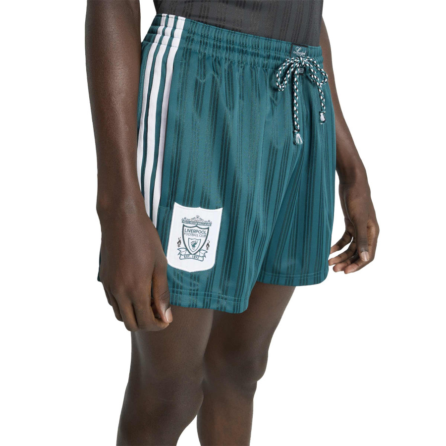 Short Liverpool extérieur 95