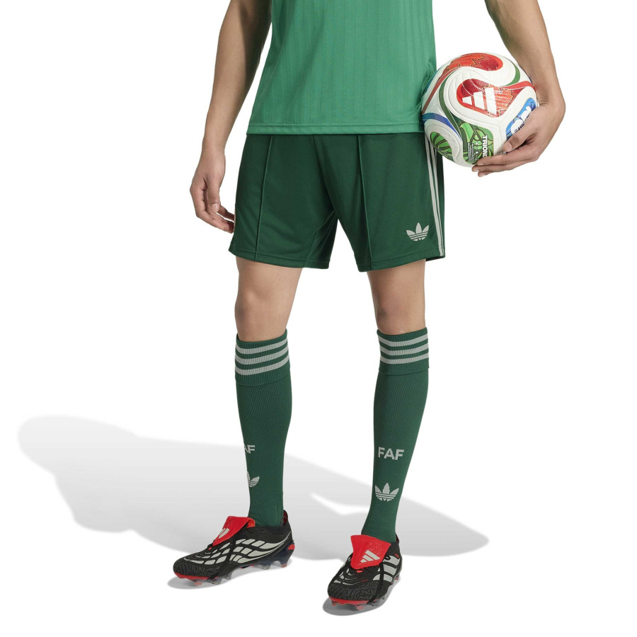 Short Algérie extérieur 2026