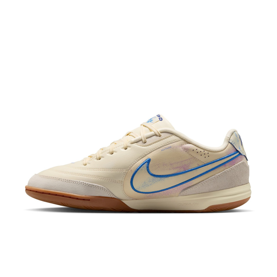 Nike Tiempo StreetGato beige