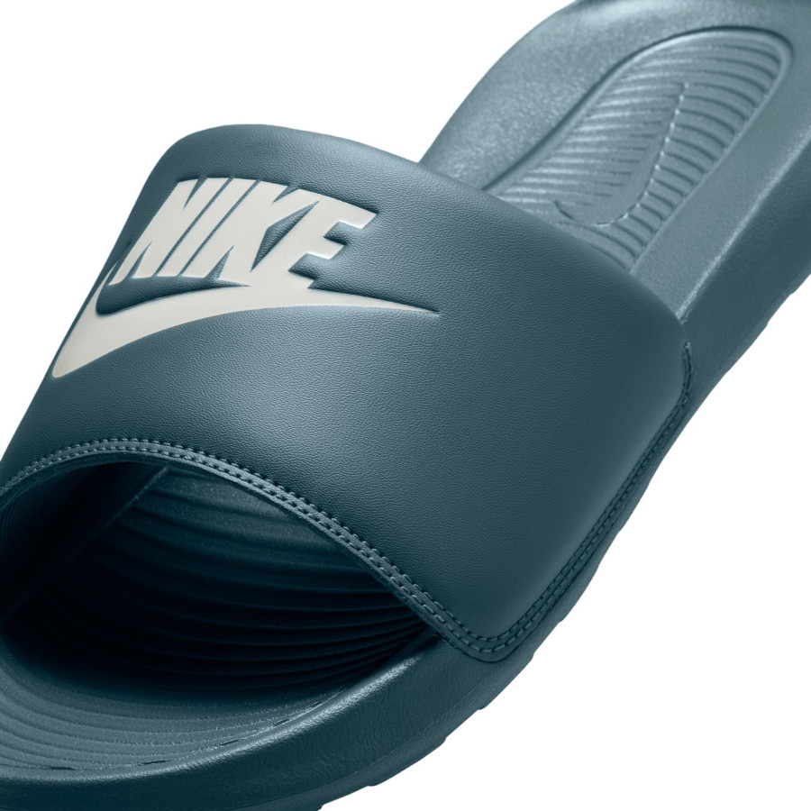 Claquette Nike Victori One Slide bleu clair