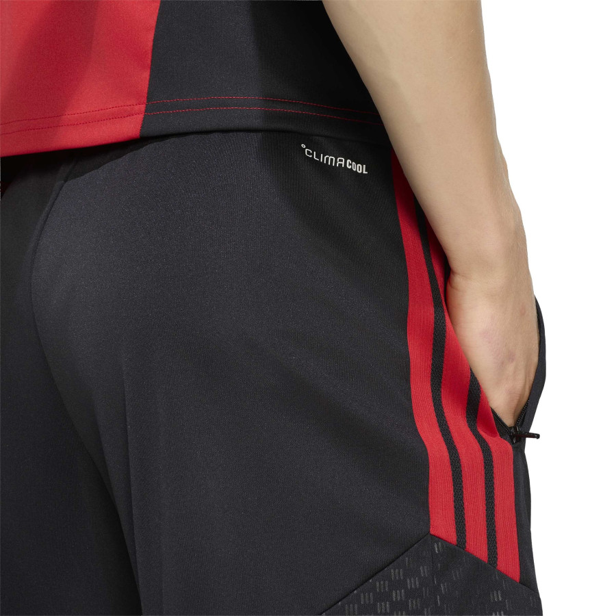 Short entraînement Manchester United noir rouge