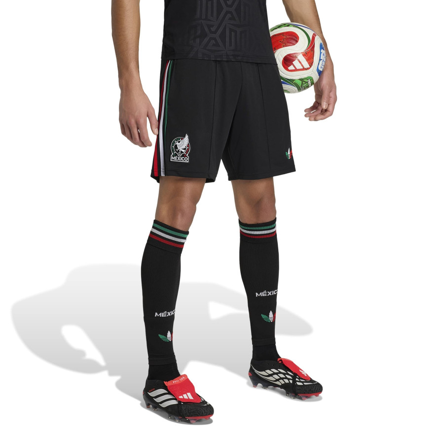 Short Mexique third 2026